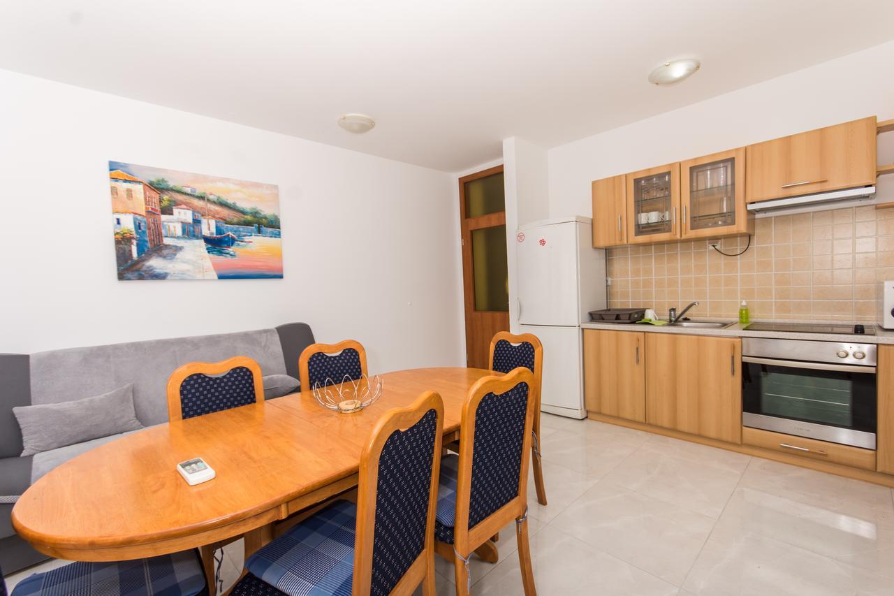 Apartment Horizont Trogir Eksteriør bilde