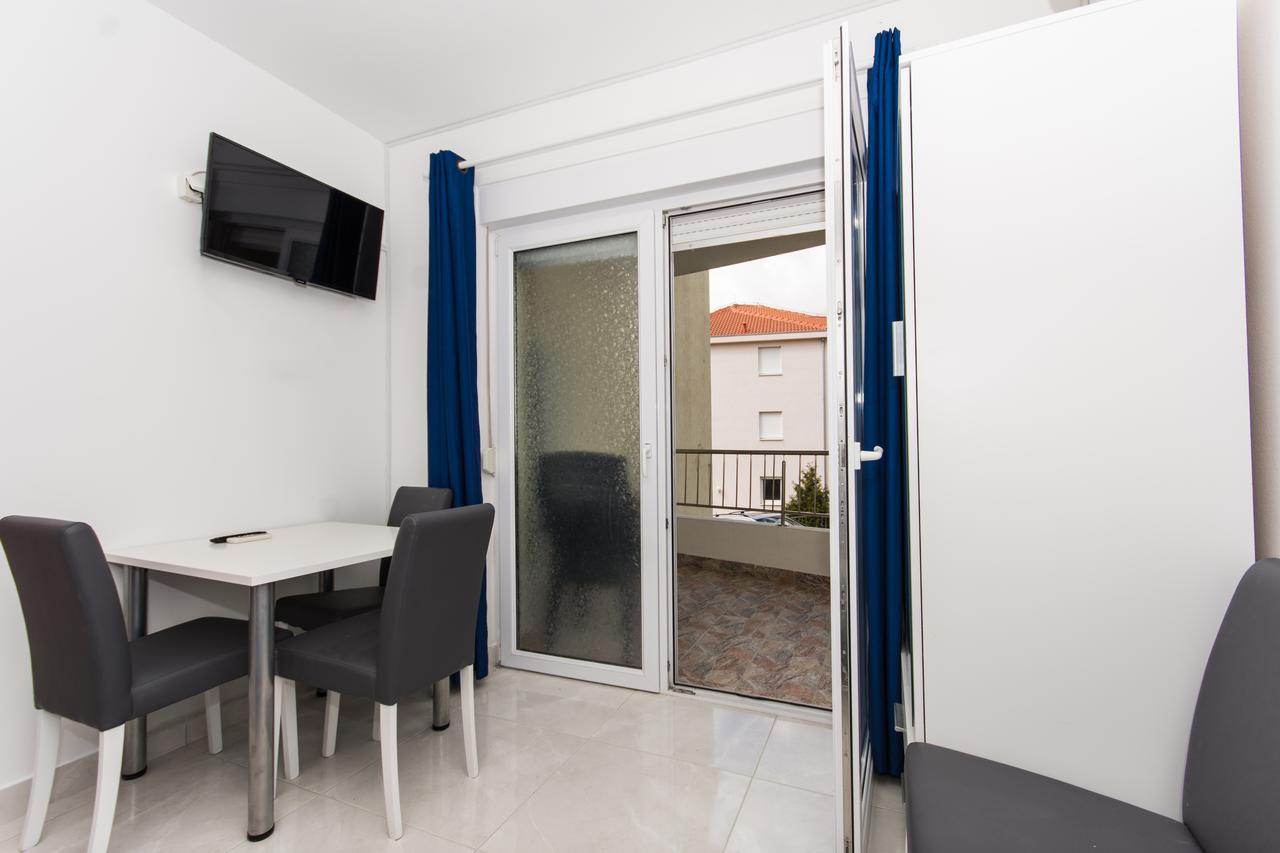 Apartment Horizont Trogir Eksteriør bilde