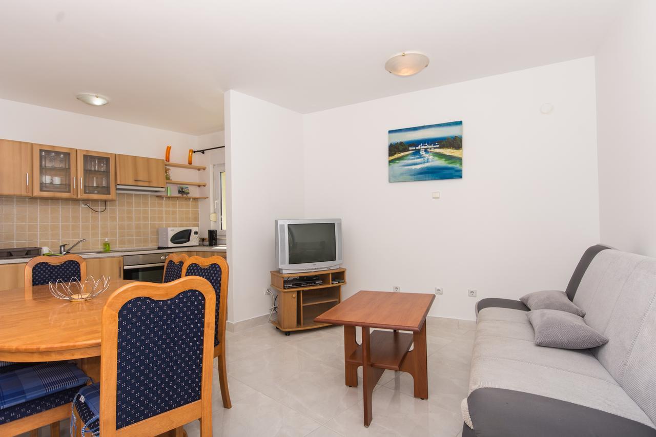 Apartment Horizont Trogir Eksteriør bilde